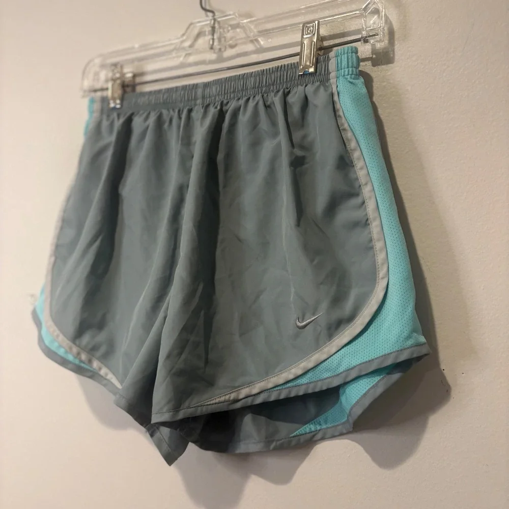 Nike Dri-FIT Running Shorts Lined Womens M Grey Aqua Blue Athletic Workout